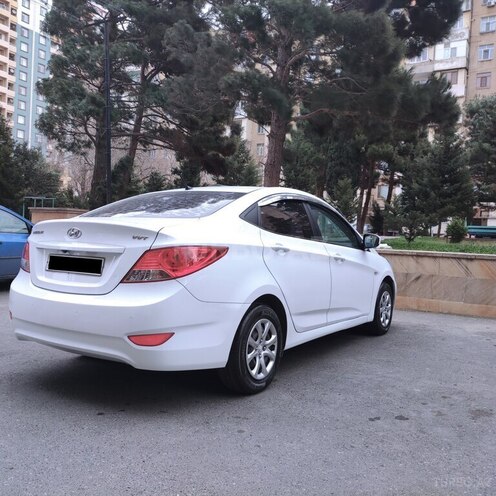Hyundai Accent 2014, 178,000 km - 1.4 l - Bakı
