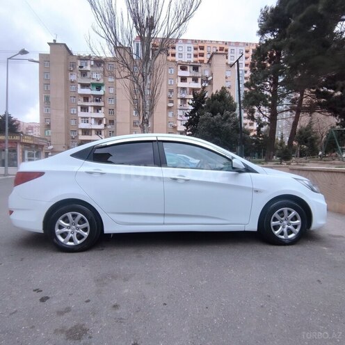 Hyundai Accent 2014, 178,000 km - 1.4 l - Bakı