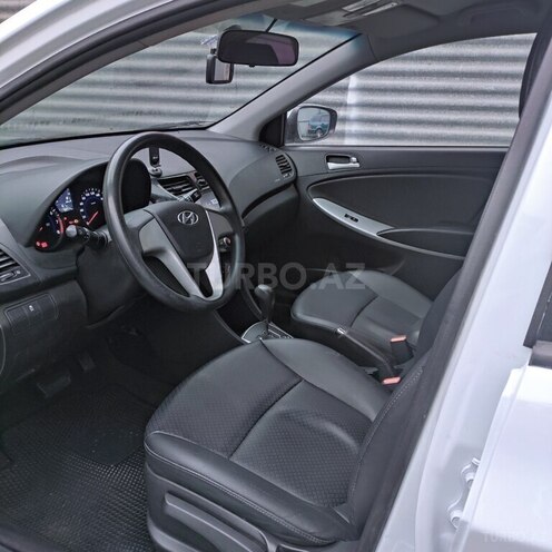 Hyundai Accent 2014, 178,000 km - 1.4 l - Bakı