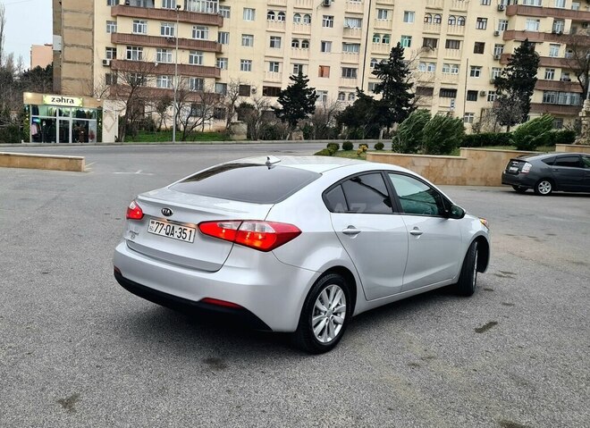 Kia Forte-10