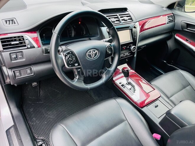 Toyota Camry 2014, 132,000 km - 2.5 л - Bakı