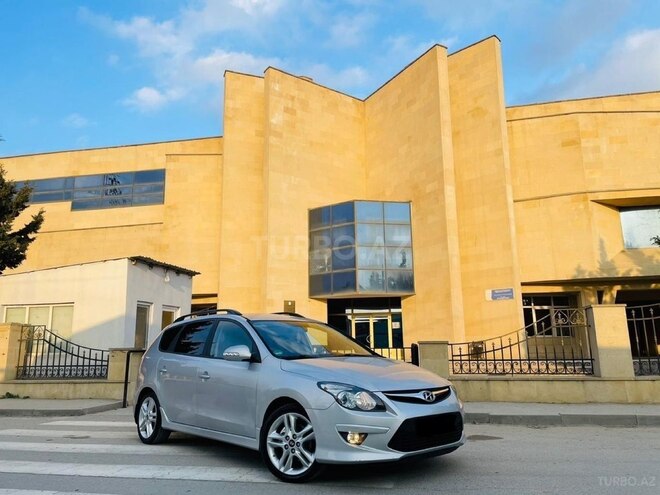Hyundai i30 2011, 223,400 km - 1.6 l - Bakı