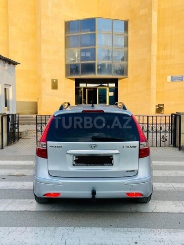 Hyundai i30 2011, 223,400 km - 1.6 l - Bakı