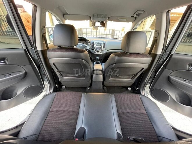 Hyundai i30 2011, 223,400 km - 1.6 l - Bakı