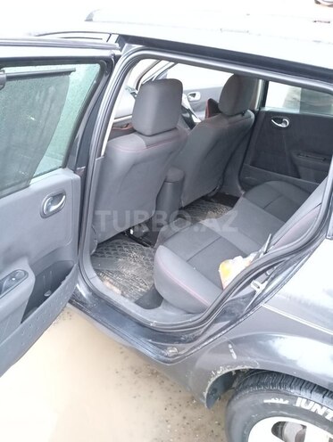 Renault Megane-5
