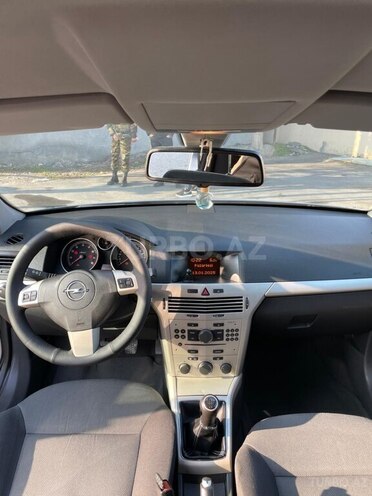 Opel Astra 2007, 194,500 km - 1.4 l - Bakı