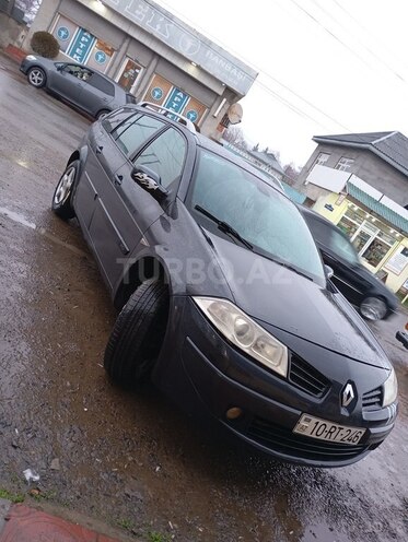 Renault Megane-10