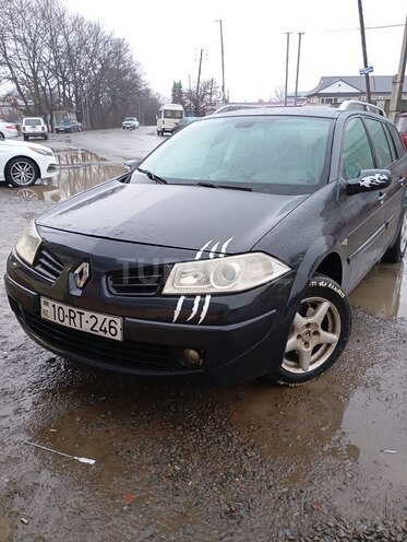 Renault Megane-12