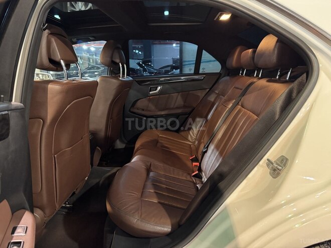 Mercedes E 220 d 2014, 214,000 km - 2.2 л - Bakı