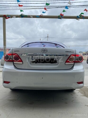 Toyota Corolla 2010, 254,000 km - 1.4 l - Bakı