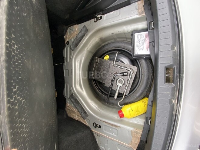 Toyota Corolla 2010, 254,000 km - 1.4 l - Bakı