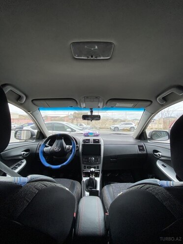 Toyota Corolla 2010, 254,000 km - 1.4 l - Bakı