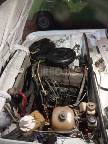 LADA (VAZ) 2106-7