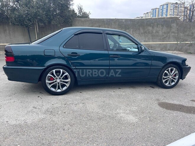 Mercedes C 180 1996, 325,000 km - 1.8 l - Bakı
