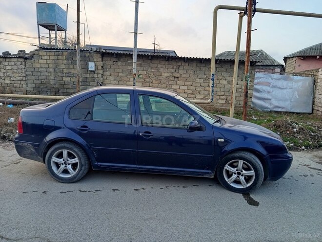 Volkswagen Bora 1999, 290,000 km - 1.6 l - Bakı