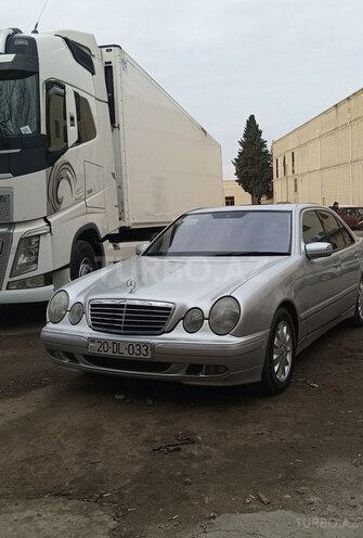 Mercedes E 240 1999, 315,000 km - 2.4 л - Şəmkir