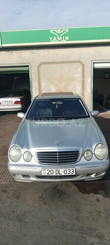 Mercedes E 240 1999, 315,000 km - 2.4 л - Şəmkir