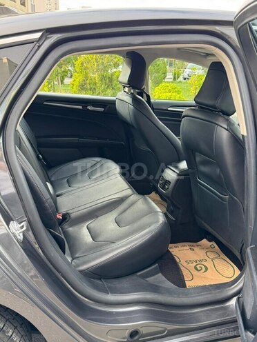 Ford Fusion (North America)-12