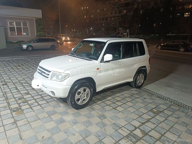 Mitsubishi Pajero io 2000, 350,000 km - 2.0 л - Bakı