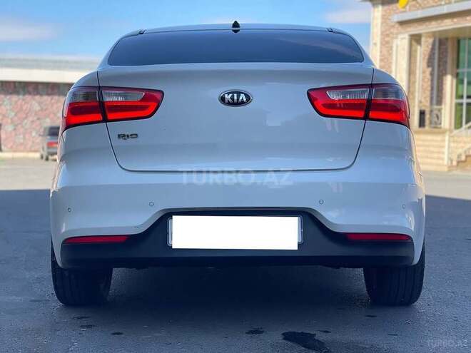 Kia Rio 2015, 82,000 km - 1.4 l - Xudat