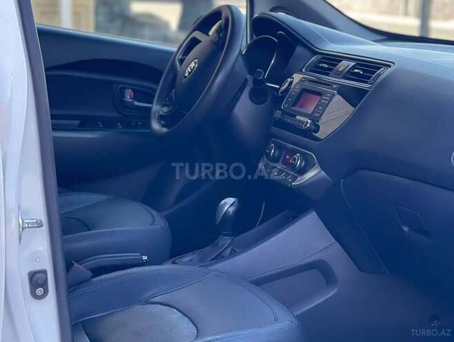 Kia Rio 2015, 82,000 km - 1.4 l - Xudat