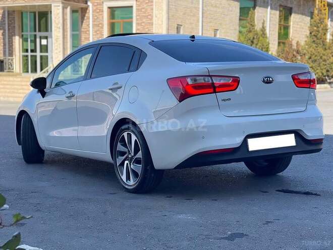 Kia Rio 2015, 82,000 km - 1.4 l - Xudat