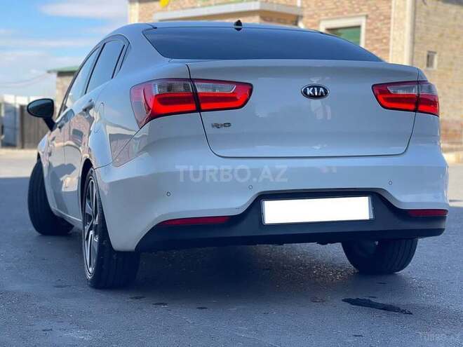 Kia Rio 2015, 82,000 km - 1.4 l - Xudat