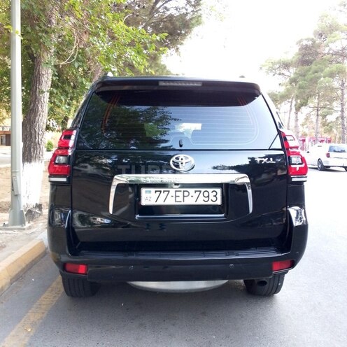 Toyota Land Cruiser Prado 2010, 204,000 km - 2.7 л - Bakı