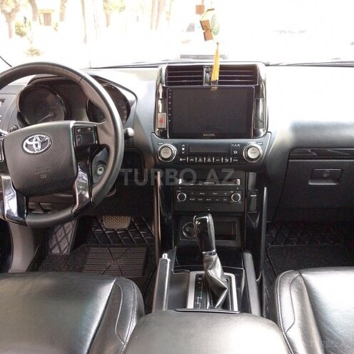 Toyota Land Cruiser Prado 2010, 204,000 km - 2.7 л - Bakı