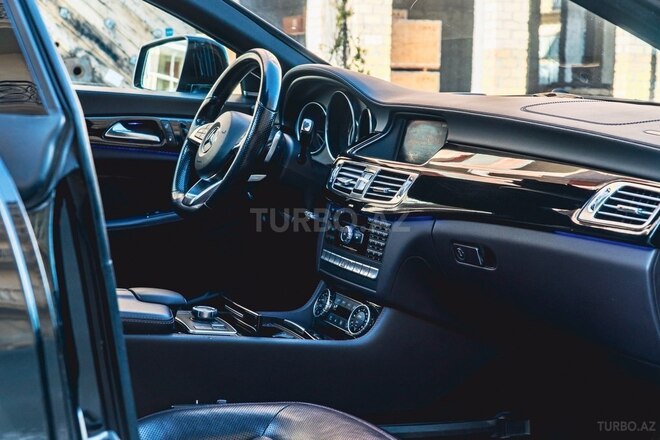Mercedes  2012, 119,128 km - 4.7 l - Bakı