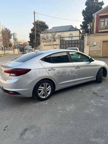Hyundai Elantra 2019, 125,000 km - 2.0 л - Bakı