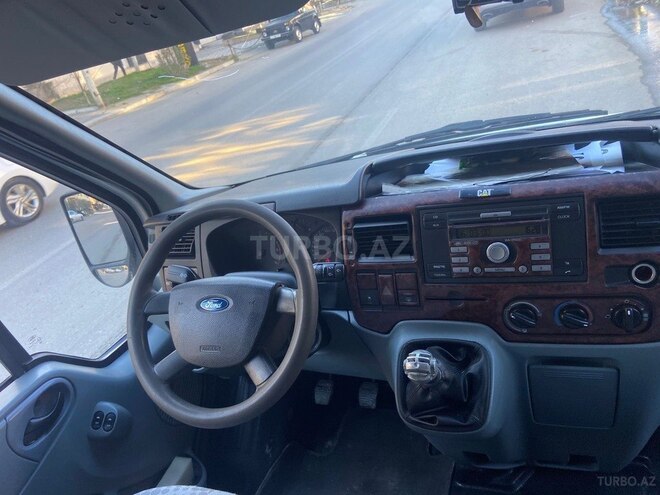 Ford Transit 2006, 180,000 km - 2.4 л - Bakı
