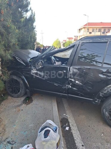 Land Rover Discovery 2011, 237,000 km - 3.2 л - Bakı