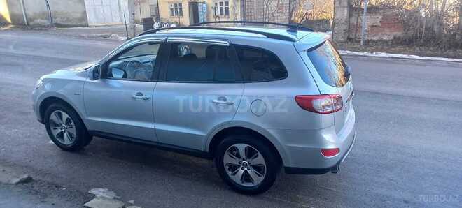 Hyundai Santa Fe 2011, 280,234 km - 2.0 l - Qusar