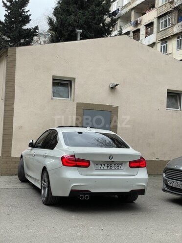 BMW 320-4