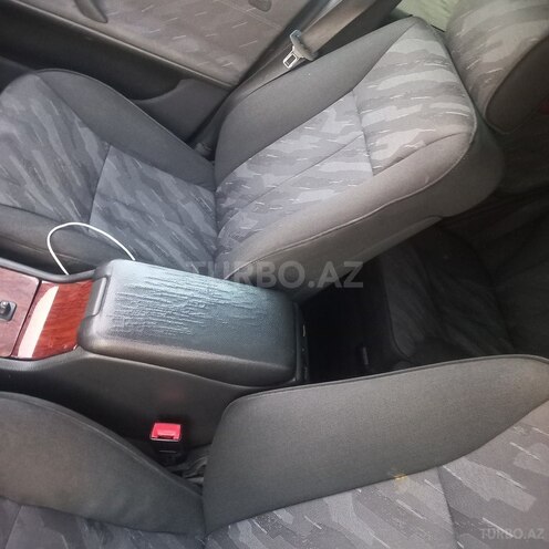 Mercedes E 220 d-18