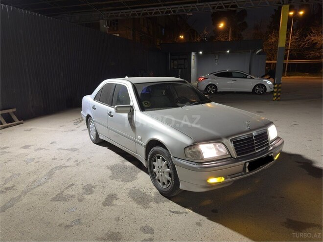 Mercedes C 180 1999, 350,000 km - 1.8 l - Bakı