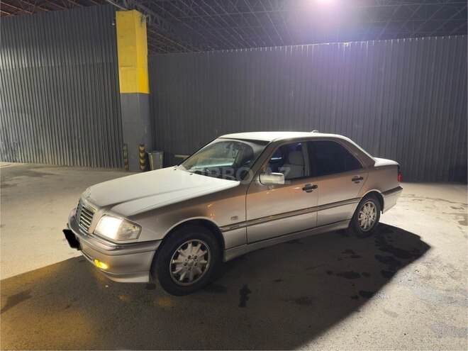 Mercedes C 180 1999, 350,000 km - 1.8 l - Bakı