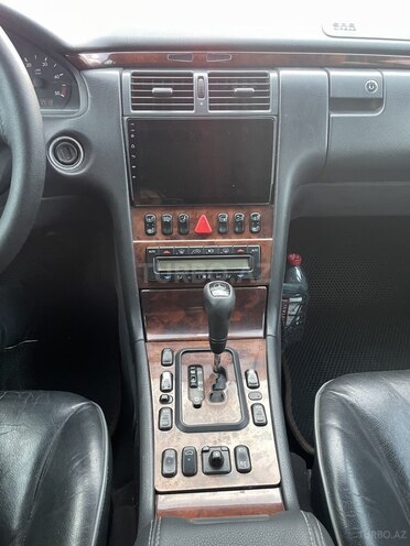 Mercedes E 220 d 1999, 549,000 km - 2.2 л - Bakı