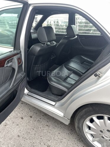 Mercedes E 220 d 1999, 549,000 km - 2.2 л - Bakı
