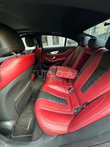 Mercedes CLS 300-5
