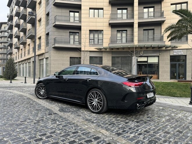Mercedes CLS 300-8