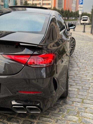 Mercedes CLS 300-15