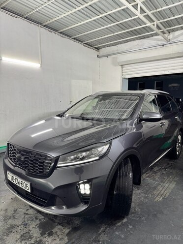 Kia Sorento-4
