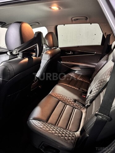 Kia Sorento-6