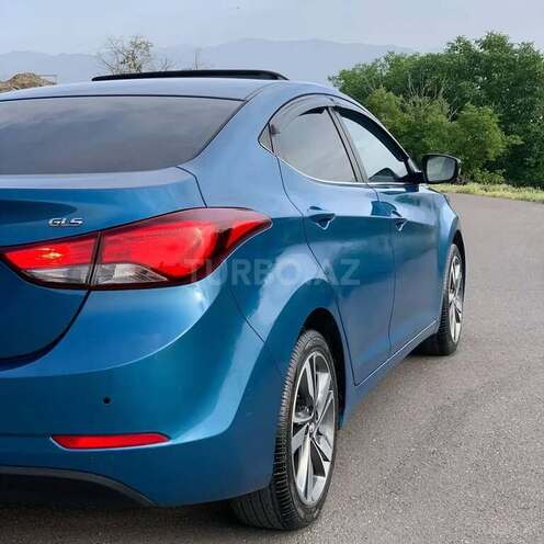 Hyundai Elantra 2014, 105,000 km - 1.8 l - Xudat