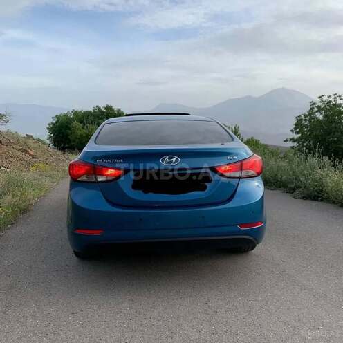 Hyundai Elantra 2014, 105,000 km - 1.8 l - Xudat