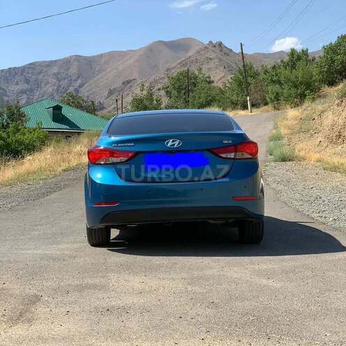 Hyundai Elantra 2014, 105,000 km - 1.8 l - Xudat