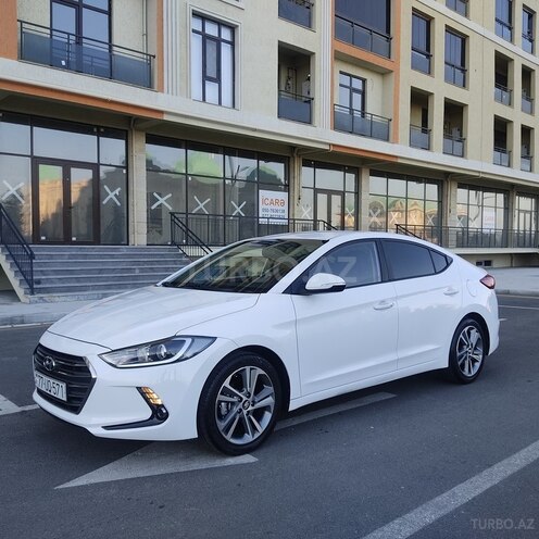 Hyundai Avante-16