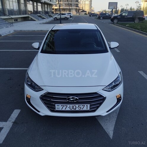 Hyundai Avante-15